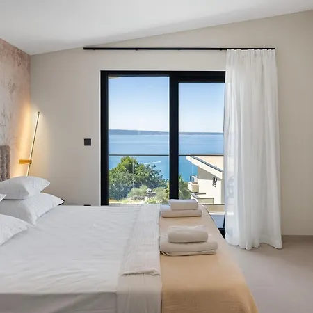 Villa Seaview Libero With Zone, Pool, Billiard *