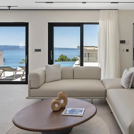 Villa Seaview Libero With Zone, Pool, Billiard *
